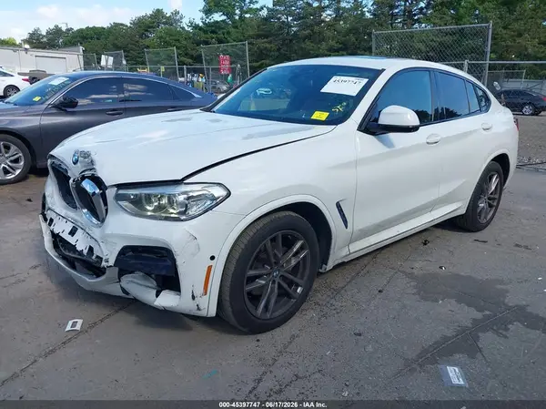 5UX2V1C04M9E77187 2021 BMW X4 - Image 2