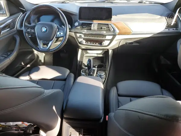 5UX2V1C04M9G96019 2021 BMW X4 - Image 8