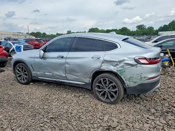 5UX2V1C05L9B46276 2020 BMW X4 - Image 2