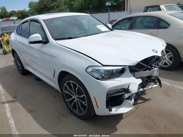 5UX2V1C05L9B58475 2020 BMW X4 - Image 1