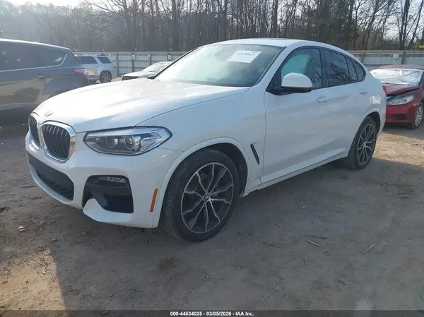5UX2V1C05L9D45778 2020 BMW X4 - Image 2