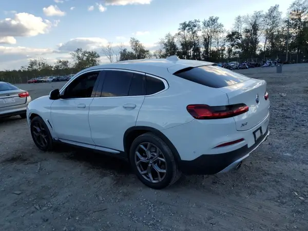 5UX2V1C05M9D88194 2021 BMW X4 - Image 2