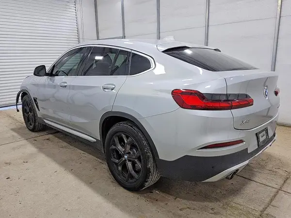 5UX2V1C07L9B46229 2020 BMW X4 - Image 2