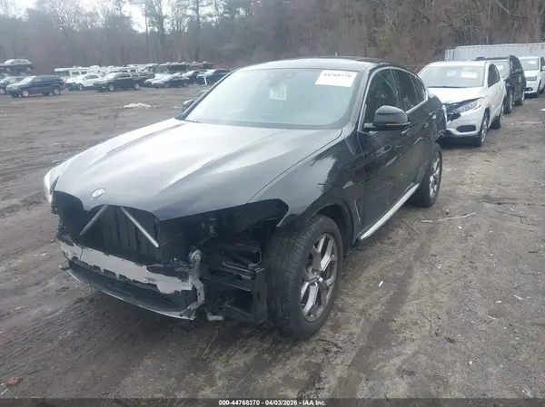 5UX2V1C07M9G38485 2021 BMW X4 - Image 2