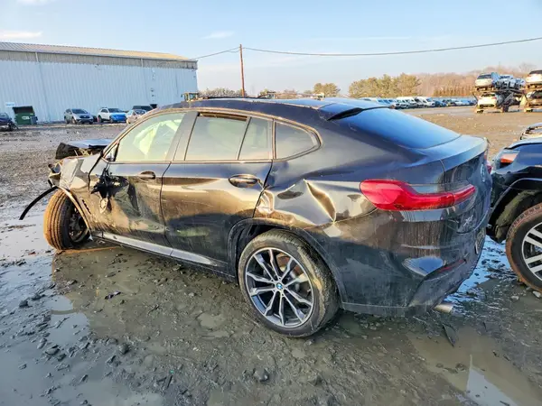 5UX2V1C08L9B90031 2020 BMW X4 - Image 2