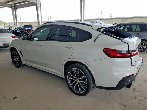 5UX2V1C08M9H67626 2021 BMW X4 - Image 2
