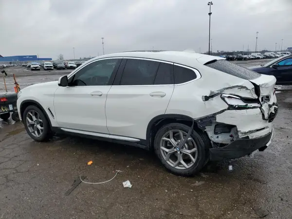 5UX2V1C09LLZ32596 2020 BMW X4 - Image 2