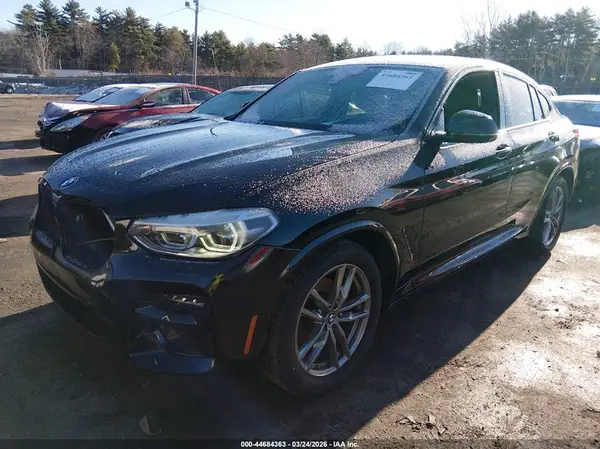 5UX2V1C09M9E47988 2021 BMW X4 - Image 2