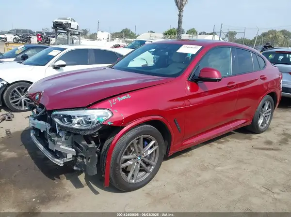 5UX2V1C09M9F29509 2021 BMW X4 - Image 2