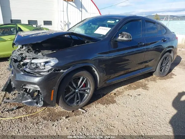 5UX2V1C0XL9C12322 2020 BMW X4 - Image 2