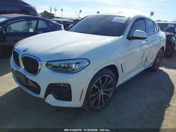 5UX2V1C0XM9E90574 2021 BMW X4 - Image 2