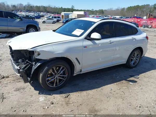 5UX2V1C0XM9G91360 2021 BMW X4 - Image 2