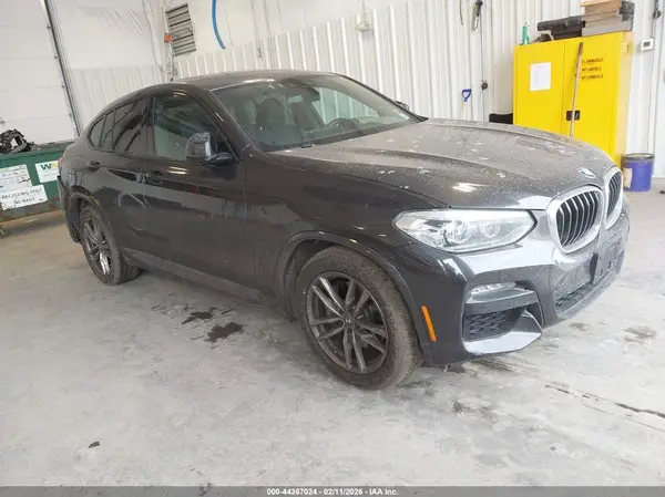 5UX2V1C0XM9H10053 2021 BMW X4 - Image 1