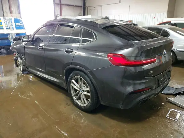5UX2V5C01M9H38122 2021 BMW X4 - Image 2