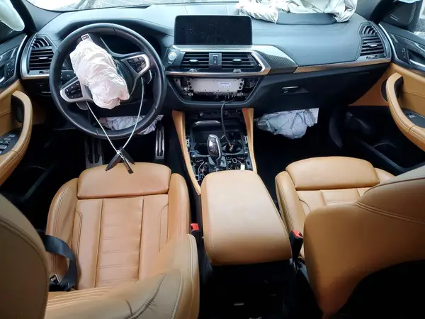 5UX2V5C01M9H38122 2021 BMW X4 - Image 8