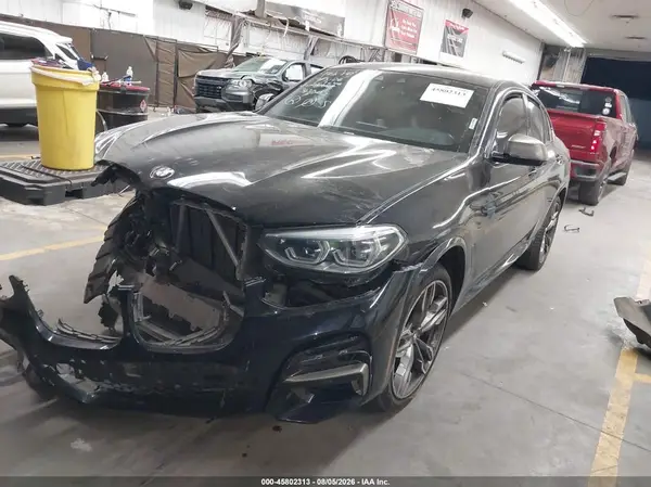 5UX2V5C02LLE69646 2020 BMW X4 - Image 2