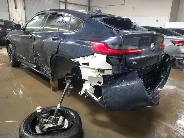 5UX2V5C04M9E46447 2021 BMW X4 - Image 2