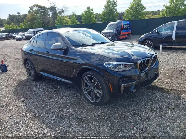 5UX2V5C05L9D26591 2020 BMW X4 - Image 1