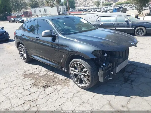 5UX2V5C05M9G40873 2021 BMW X4 - Image 1
