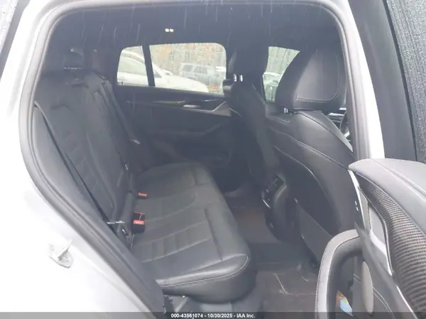 5UX2V5C06M9E04474 2021 BMW X4 - Image 8