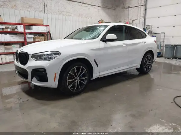 5UX2V5C06M9G46908 2021 BMW X4 - Image 2