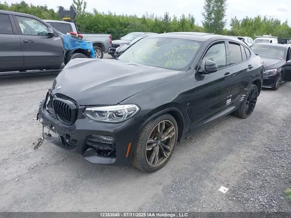 5UX2V5C07LLE69514 2020 BMW X4 - Image 2