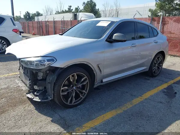5UX2V5C08L9B53553 2020 BMW X4 - Image 2