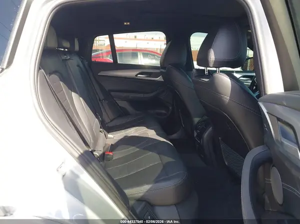 5UX2V5C08L9B53553 2020 BMW X4 - Image 8