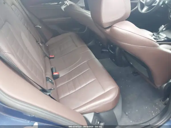 5UX2V5C08LLE69229 2020 BMW X4 - Image 8