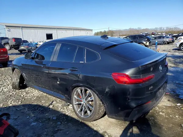 5UX2V5C08M9F12594 2021 BMW X4 - Image 2