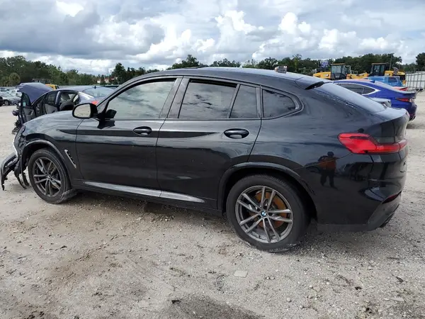 5UX2V5C09L9B67302 2020 BMW X4 - Image 2