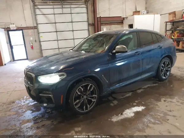 5UX2V5C09L9C30513 2020 BMW X4 - Image 2