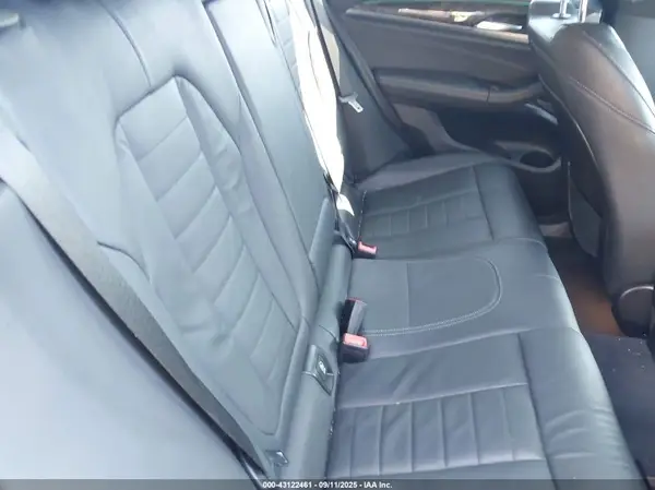 5UX2V5C09LLE69448 2020 BMW X4 - Image 8