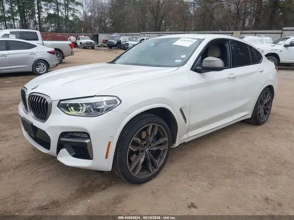 5UX2V5C0XLLE69555 2020 BMW X4 - Image 2