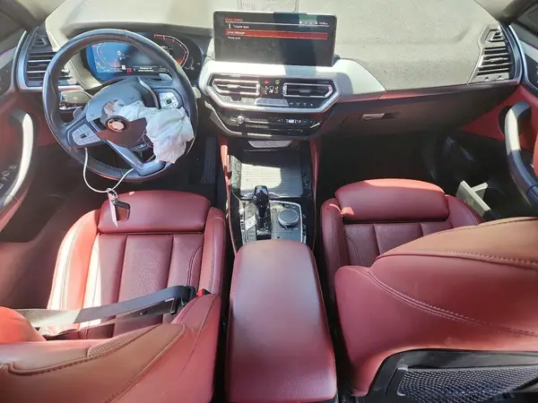 5UX33DT00N9K67342 2022 BMW X4 - Image 8