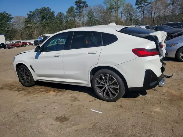 5UX33DT00N9L88548 2022 BMW X4 - Image 2