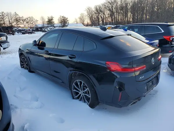 5UX33DT00N9M51258 2022 BMW X4 - Image 2