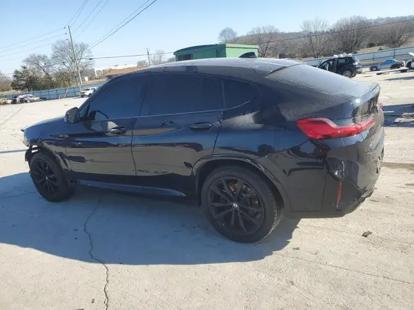 5UX33DT00P9P82327 2023 BMW X4 - Image 2