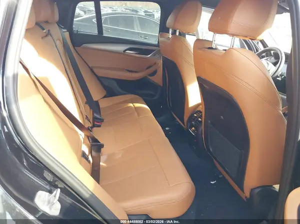 5UX33DT00R9X26634 2024 BMW X4 - Image 8