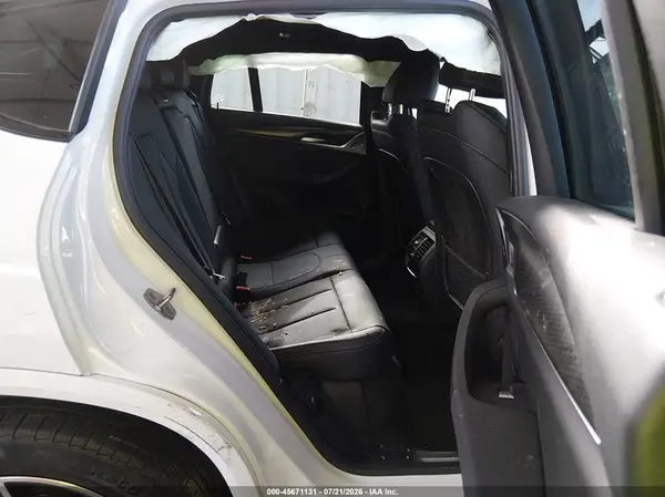 5UX33DT01N9M13800 2022 BMW X4 - Image 8