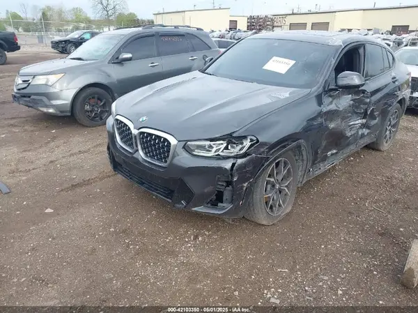 5UX33DT01P9N66552 2023 BMW X4 - Image 2