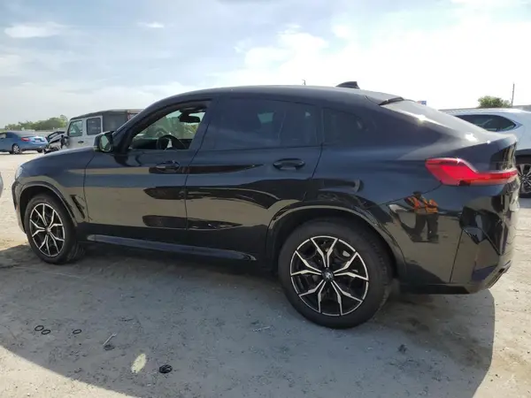 5UX33DT01P9N72142 2023 BMW X4 - Image 2