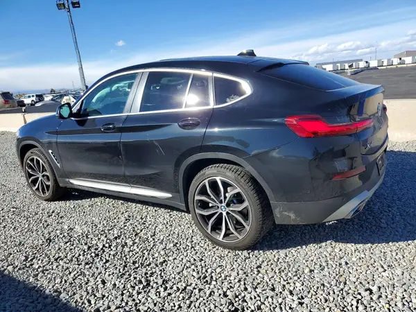 5UX33DT01P9P09757 2023 BMW X4 - Image 2
