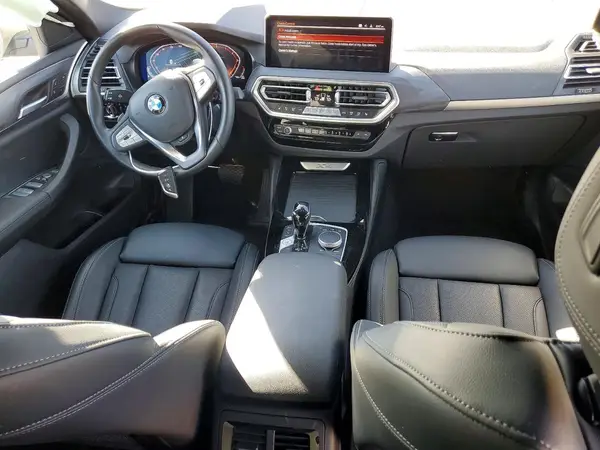 5UX33DT01P9P09757 2023 BMW X4 - Image 8