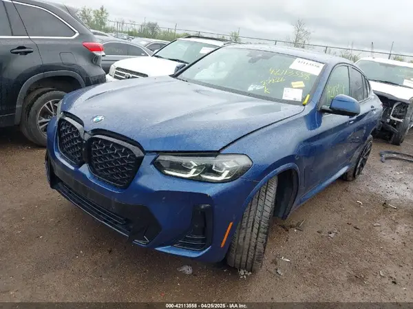 5UX33DT01P9P86340 2023 BMW X4 - Image 2