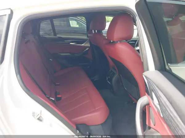 5UX33DT01P9S64274 2023 BMW X4 - Image 8