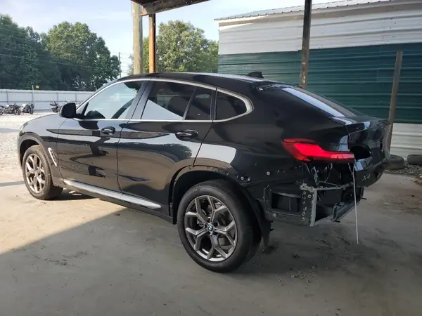 5UX33DT01R9U60783 2024 BMW X4 - Image 2