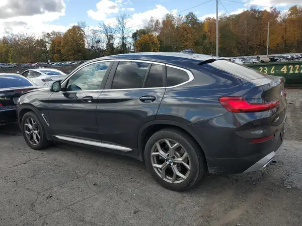 5UX33DT01R9V09321 2024 BMW X4 - Image 2