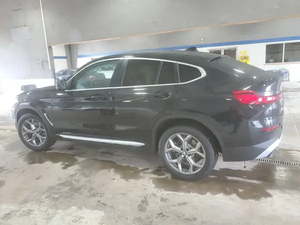 5UX33DT01R9X44270 2024 BMW X4 - Image 2