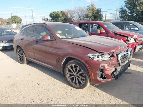 5UX33DT02N9K32561 2022 BMW X4 - Image 1